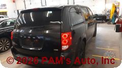 Vehicle photo 3