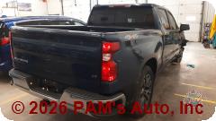 Vehicle photo 3