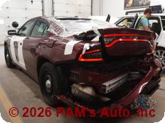 Vehicle photo 3