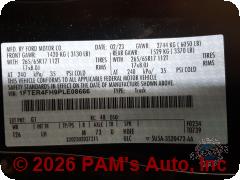 Vehicle photo 13