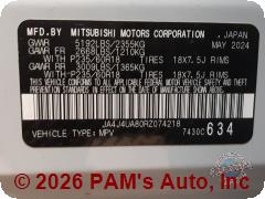 Vehicle photo 13