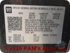 Vehicle photo 13