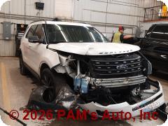 Vehicle photo 2