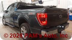 Vehicle photo 4