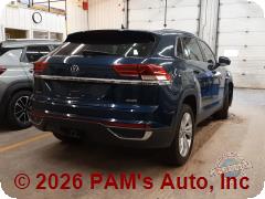 Vehicle photo 3