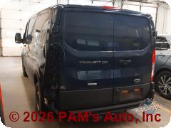 Vehicle photo 4