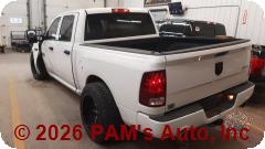 Vehicle photo 4