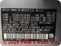 Vehicle photo 13