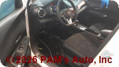 Vehicle photo 7