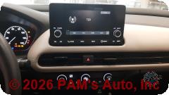 Vehicle photo 10
