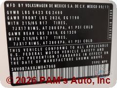 Vehicle photo 13