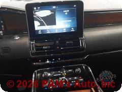 Vehicle photo 10