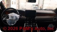 Vehicle photo 11