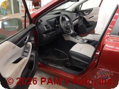Vehicle photo 7