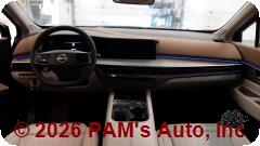 Vehicle photo 11