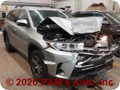 Vehicle photo 2
