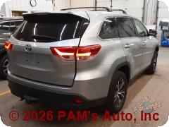Vehicle photo 3
