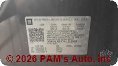 Vehicle photo 13
