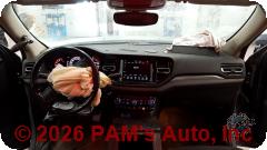 Vehicle photo 11