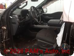 Vehicle photo 7