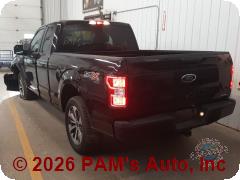 Vehicle photo 4