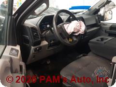 Vehicle photo 7