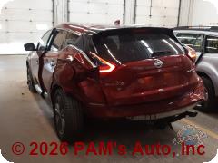 Vehicle photo 4