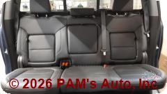 Vehicle photo 8