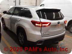 Vehicle photo 4