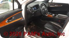 Vehicle photo 7