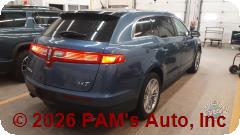 Vehicle photo 3