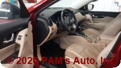 Vehicle photo 7