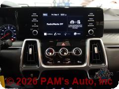 Vehicle photo 10