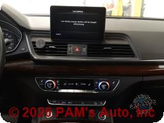 Vehicle photo 10