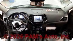 Vehicle photo 11