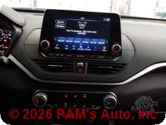 Vehicle photo 10