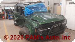Vehicle photo 2