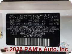 Vehicle photo 13