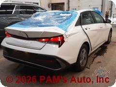 Vehicle photo 3