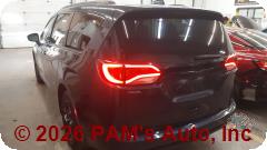Vehicle photo 4