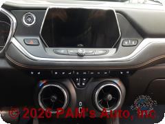 Vehicle photo 10