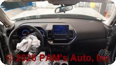 Vehicle photo 11