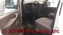 Vehicle photo 7