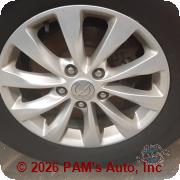 Vehicle photo 6