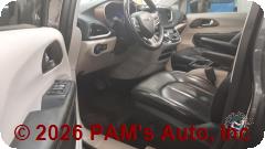 Vehicle photo 7
