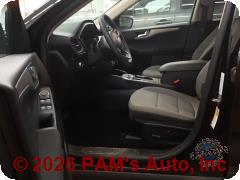 Vehicle photo 7