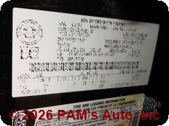 Vehicle photo 13