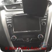 Vehicle photo 10