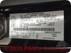 Vehicle photo 13