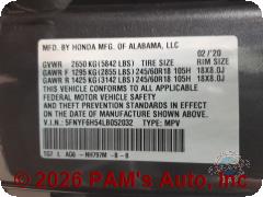 Vehicle photo 13